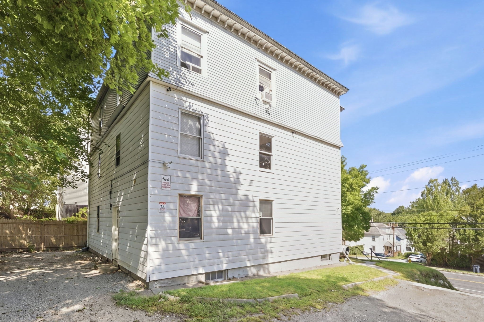 151 Onota St