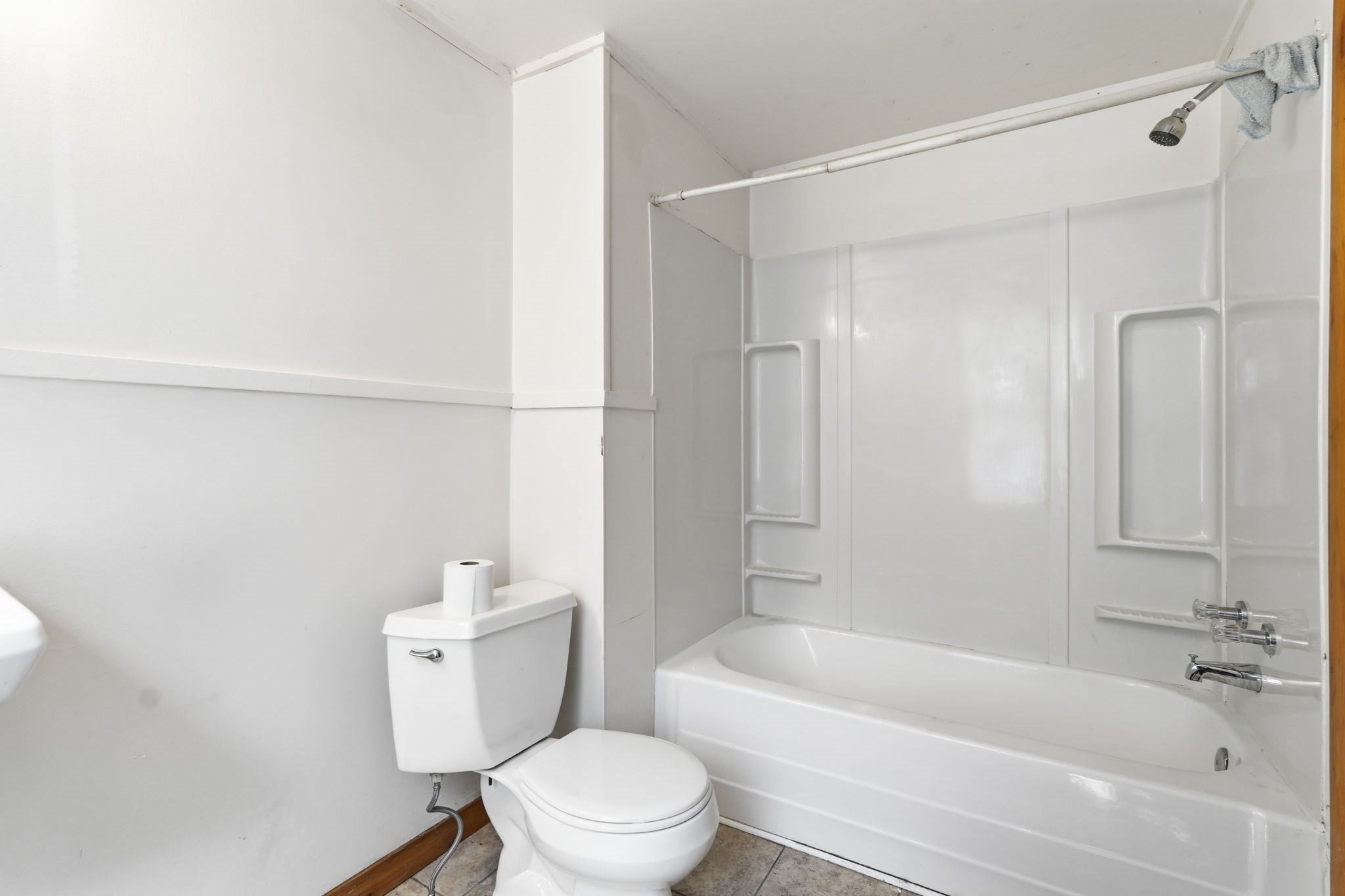 151 Onota St, Pittsfield, MA, 151 Onota St, Pittsfield, MA Photo #24