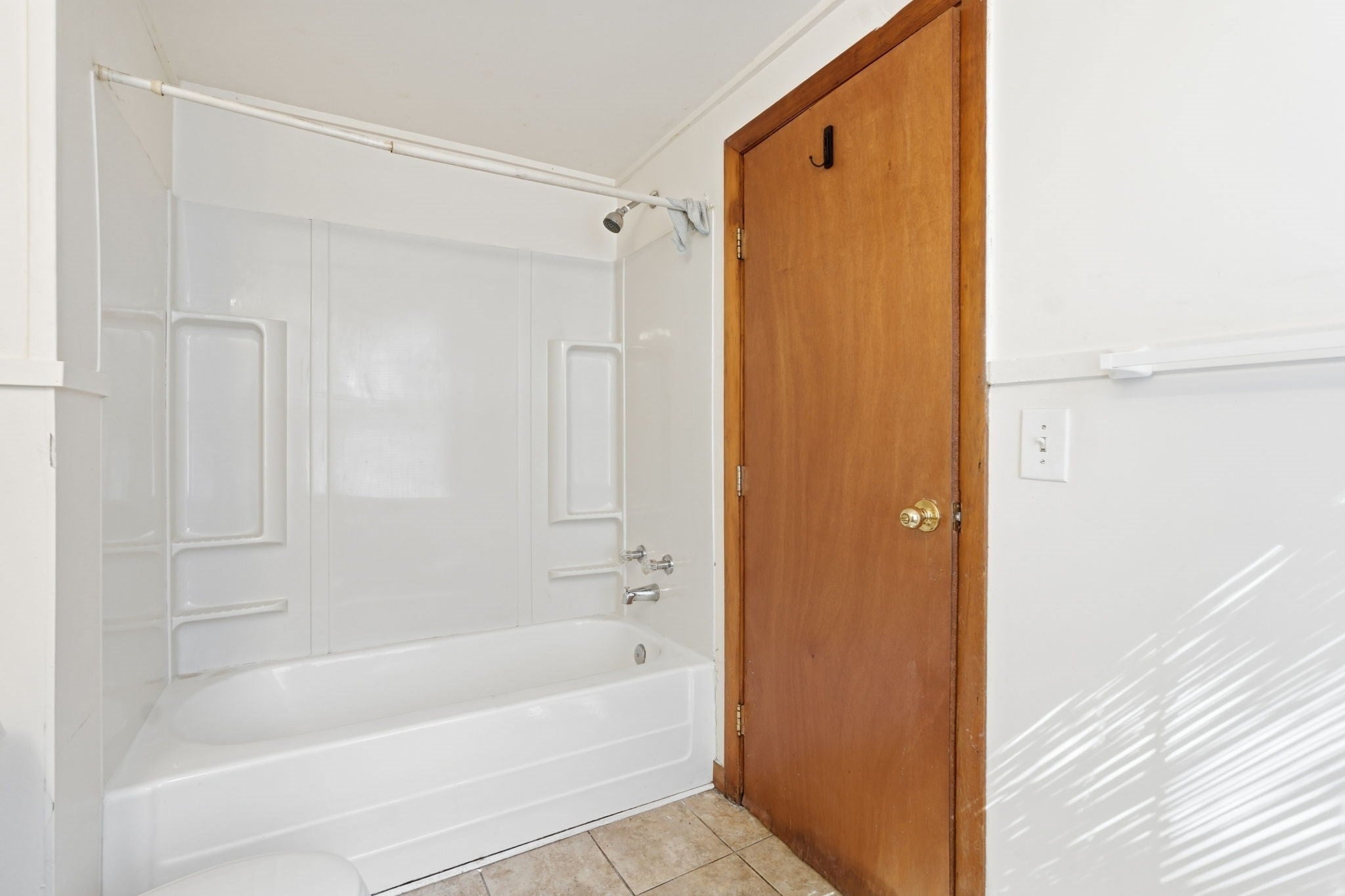 151 Onota St, Pittsfield, MA, 151 Onota St, Pittsfield, MA Photo #23