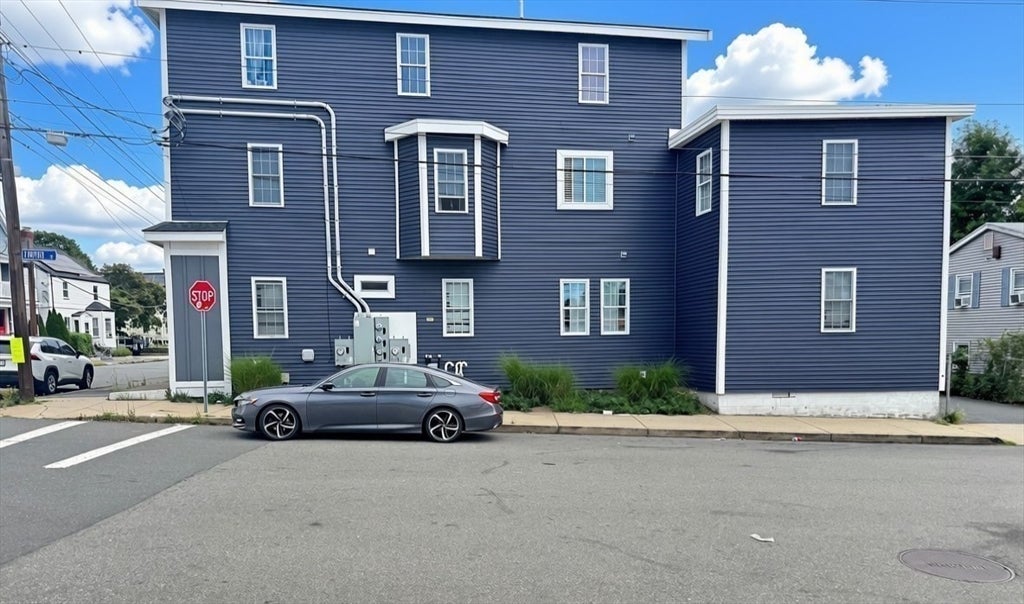 90 Essex St, Lynn, MA Photo #3