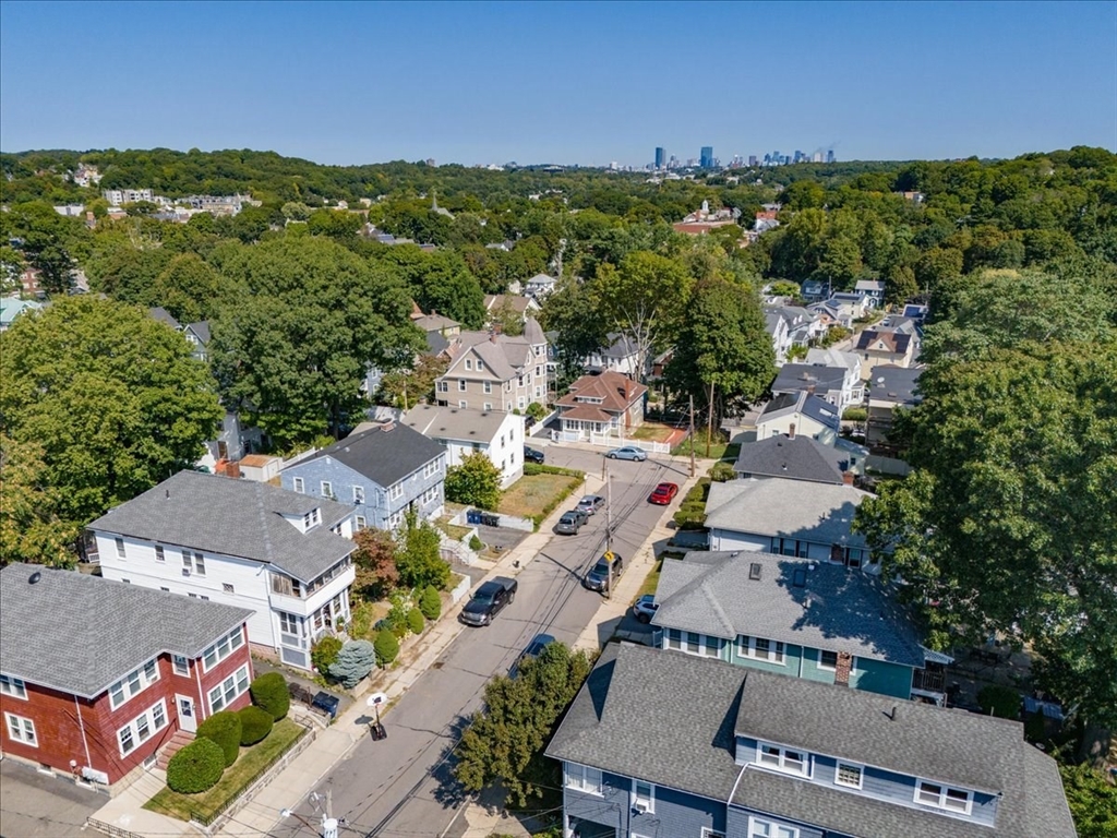 25 Crandall St
