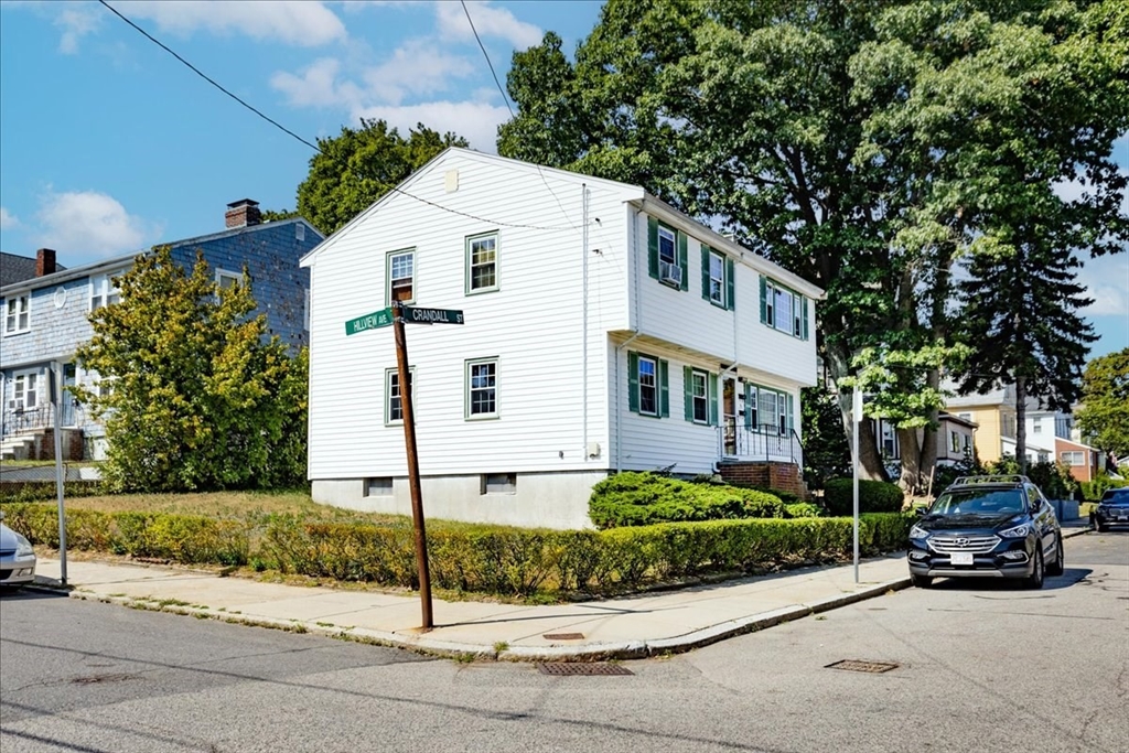 25 Crandall St