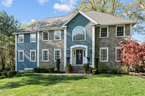 524 Rea Street North Andover MA 01845
