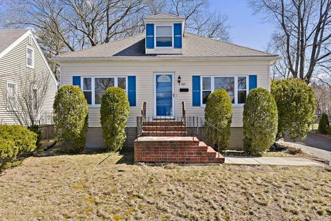 160 Glenellen Rd Boston MA 02132
