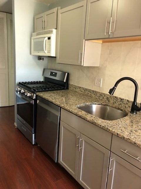 Photo of 68 Shrewsbury Green Dr #H, Shrewsbury, MA 01545 (MLS # 73535429)