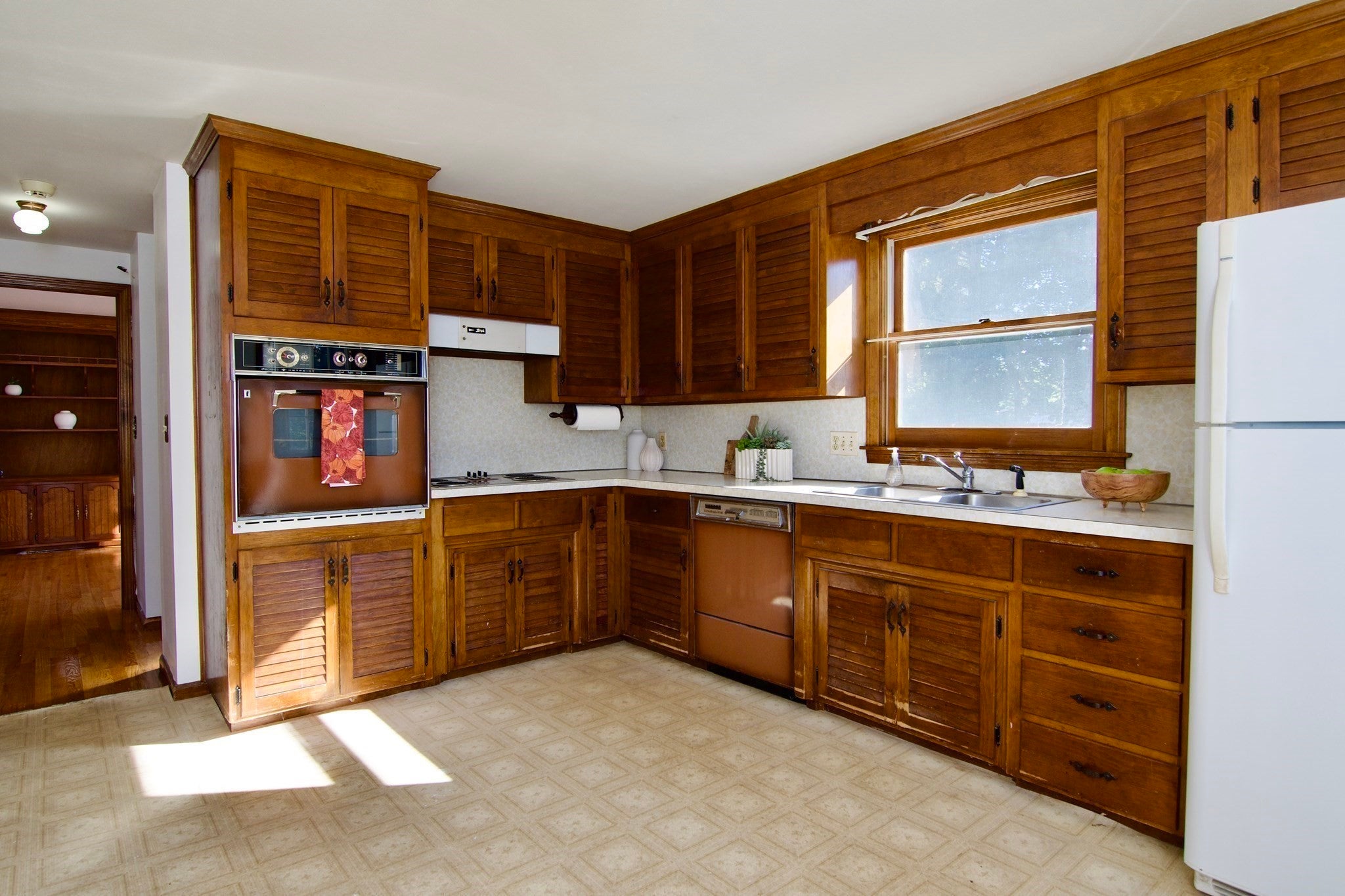 21 Carmel Ln, Agawam, MA Photo #17