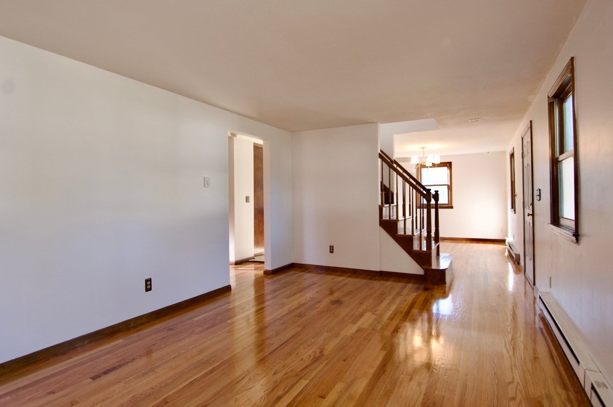 21 Carmel Ln, Agawam, MA Photo #6