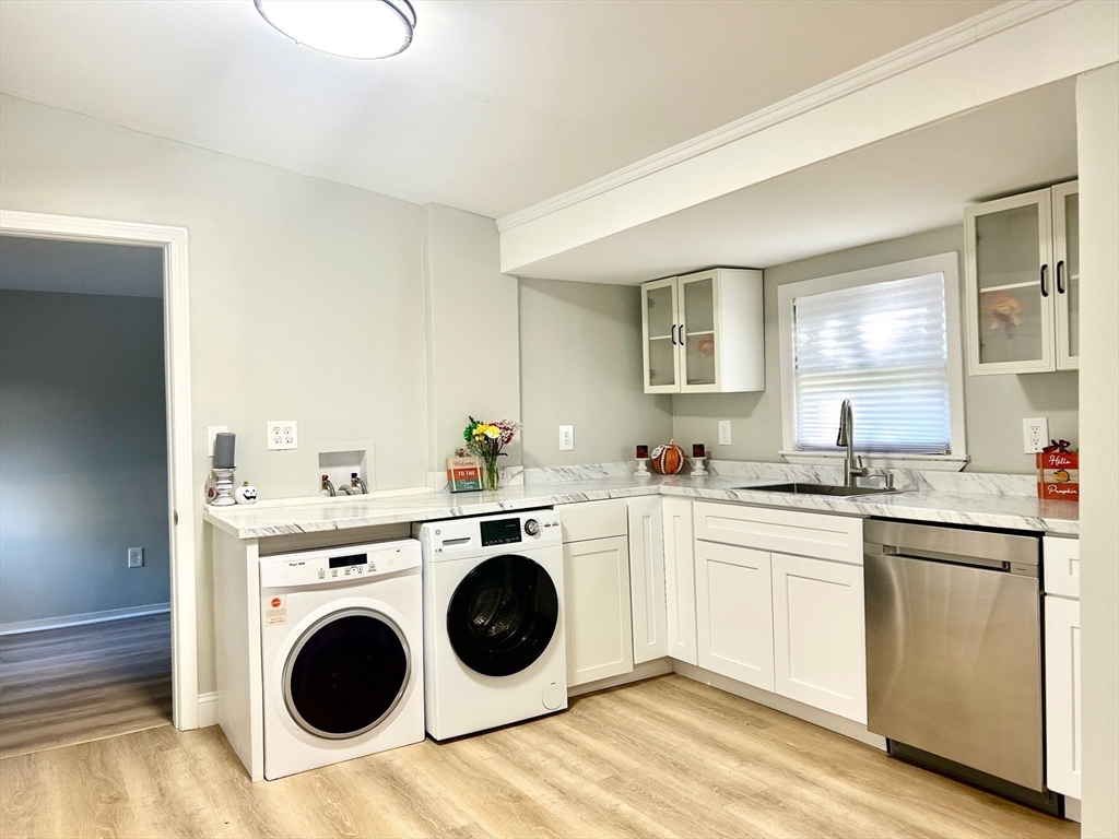 106 Leroy Avenue