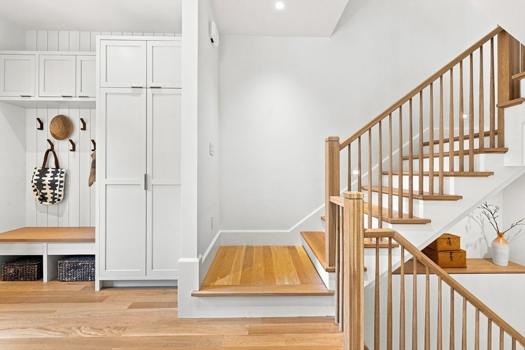 13 Hubbard Avenue 13