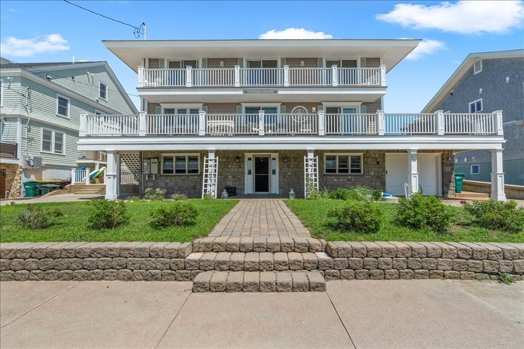 67 Surfside Rd