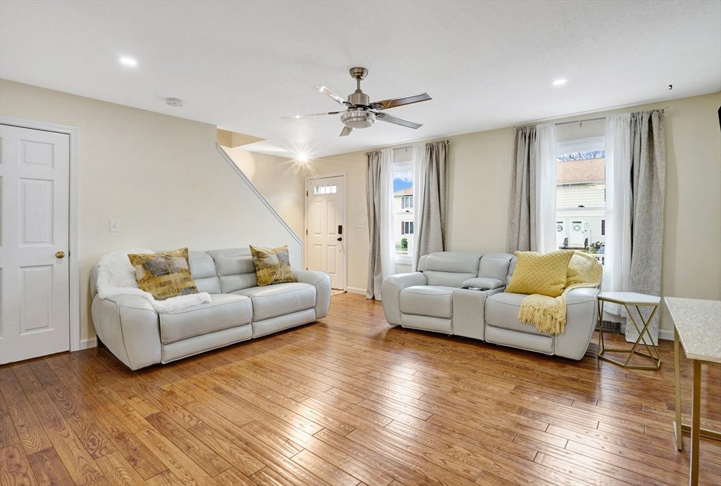 200 Lambert Ter 11