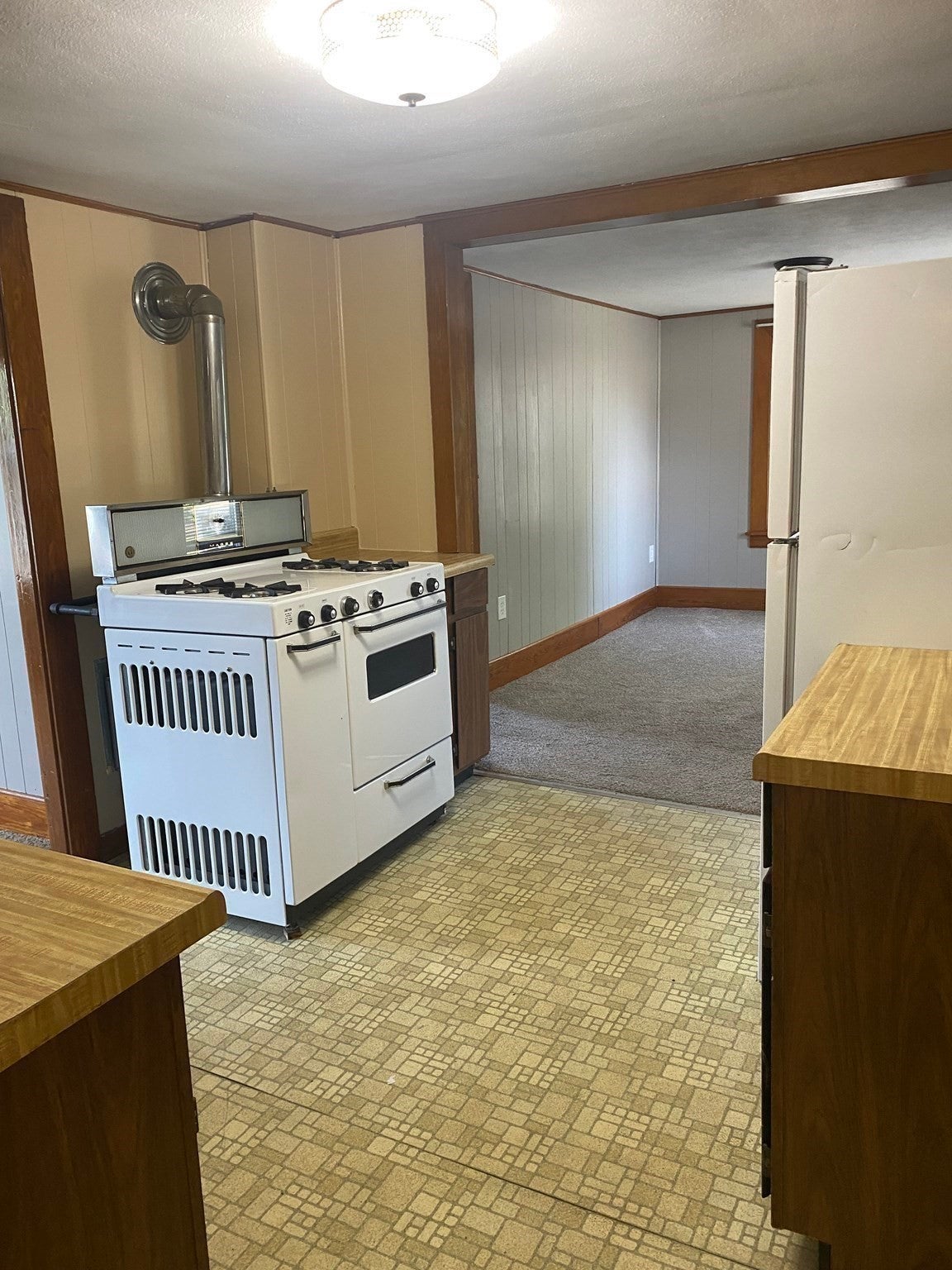 21 Plainfield Ave 2