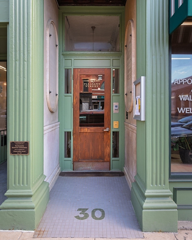 30 Pleasant Street 5