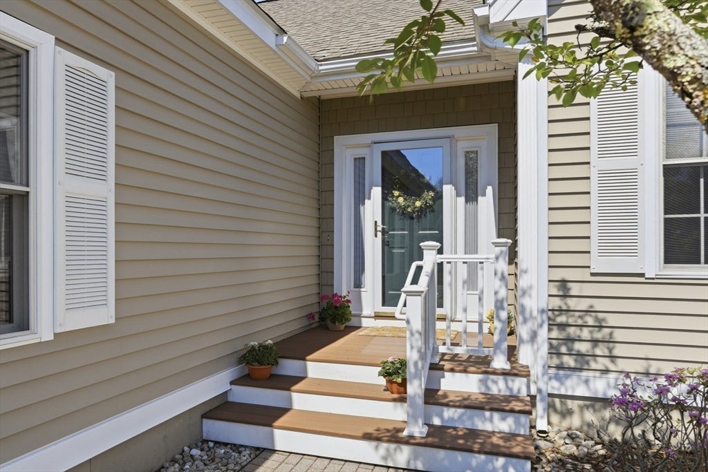 13 Stone Ridge Rd 13