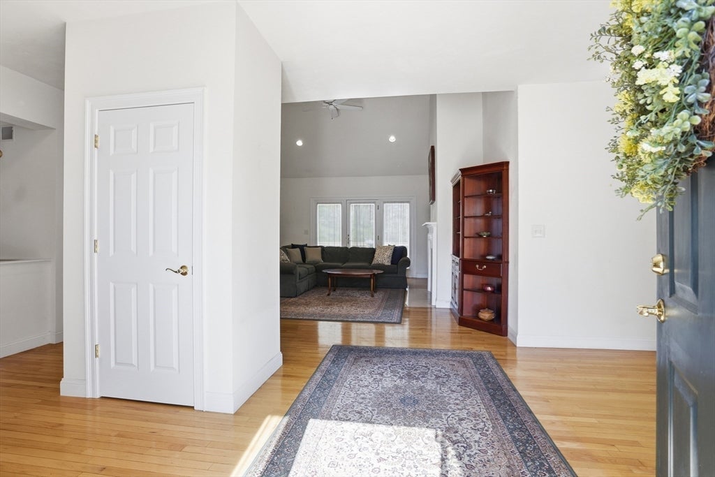 13 Stone Ridge Rd 13
