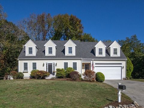 8 Trudys Ln Scituate MA 02066