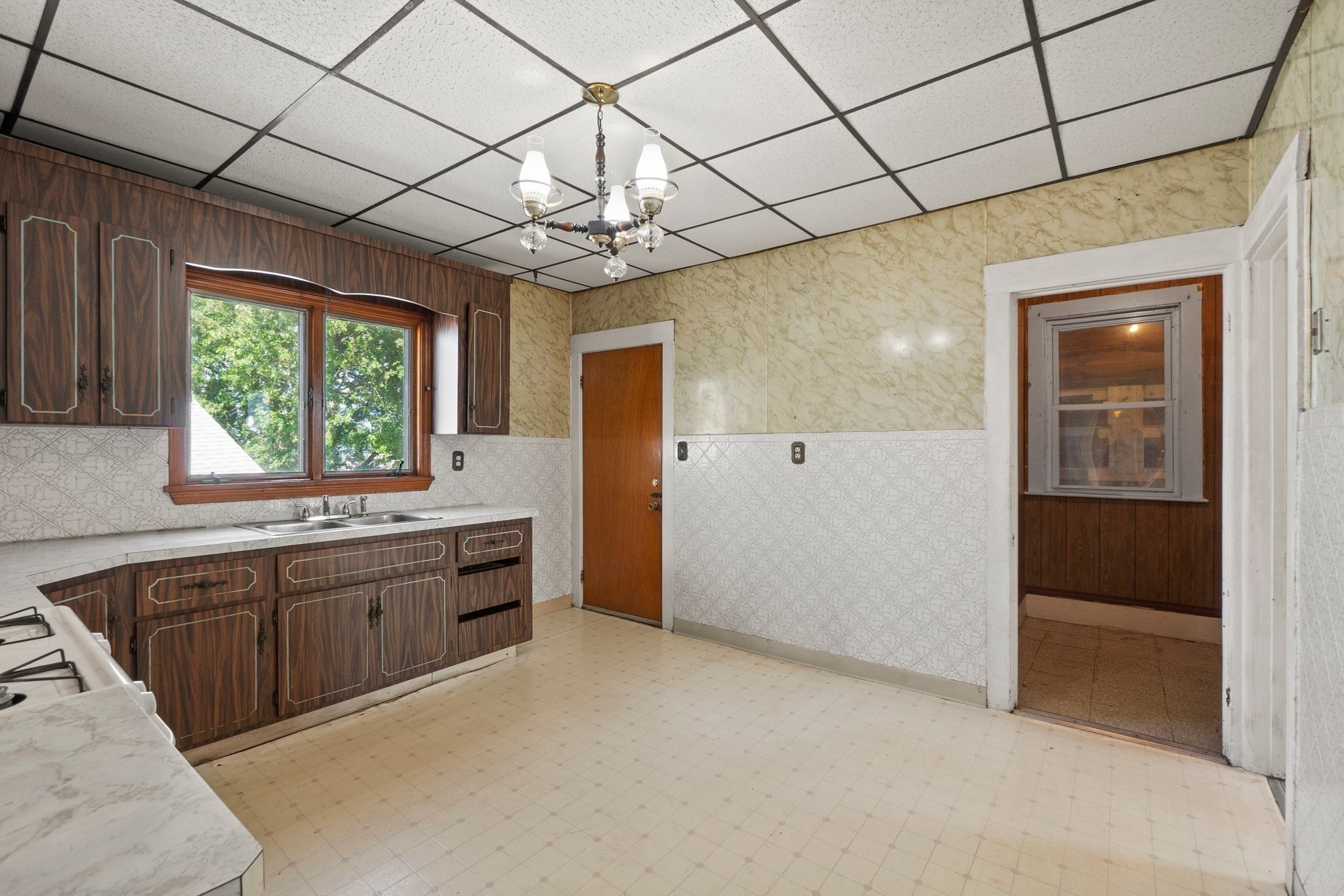 22 Arlington Avenue, Revere, MA, 22 Arlington Avenue, Revere, MA Photo #30