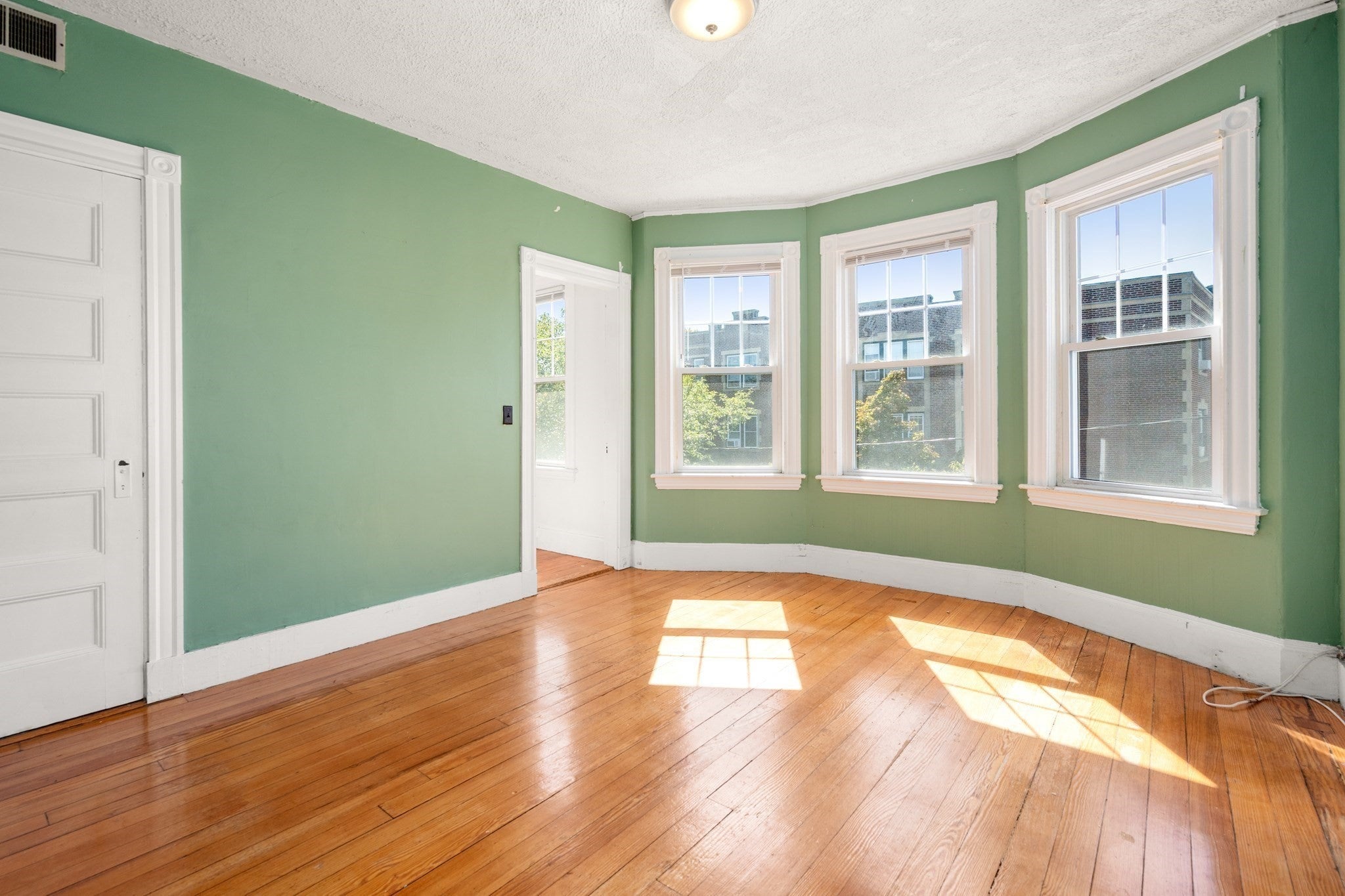 83 Francis St #5, Brookline, MA, 83 Francis St #5, Brookline, MA Photo #5