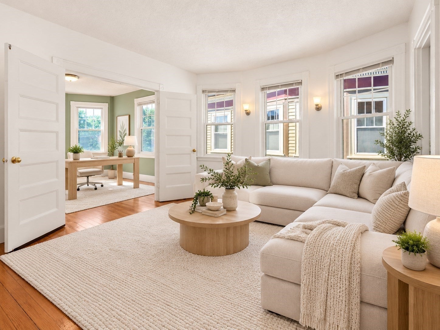83 Francis St 5, Brookline MA 02446