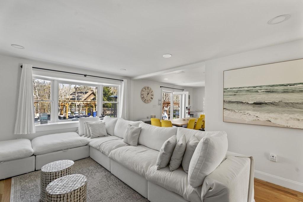 105 Whalers Walk