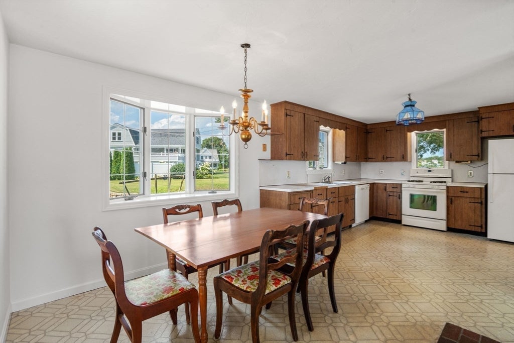 584 Circuit Ave, Bourne, MA, 584 Circuit Ave, Bourne, MA Photo #9