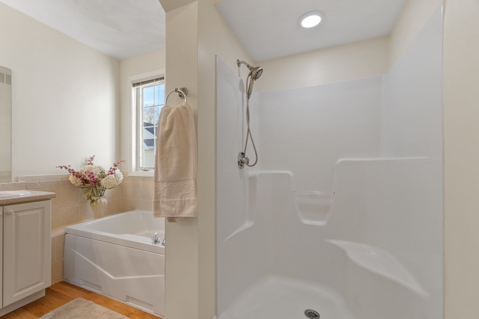 65 Emerald Court #65, Tewksbury, MA, 65 Emerald Court #65, Tewksbury, MA Photo #25