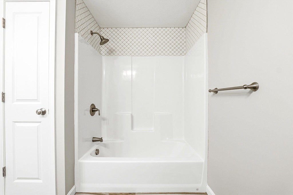 138 Elm Street #35, Kingston, MA, 138 Elm Street #35, Kingston, MA Photo #18