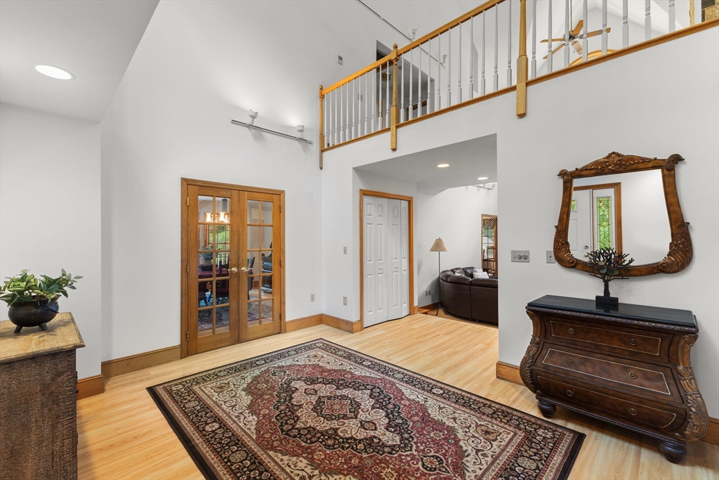 17 Baltzer Dr