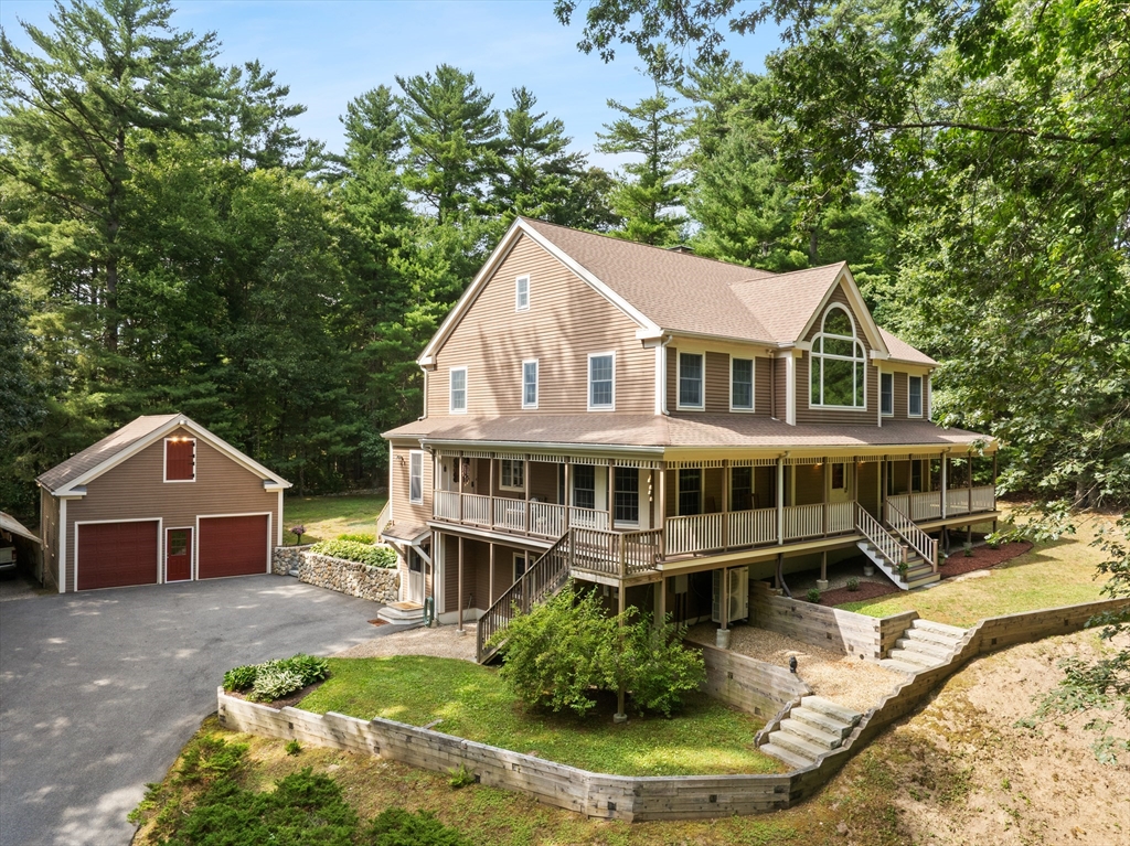 17 Baltzer Dr