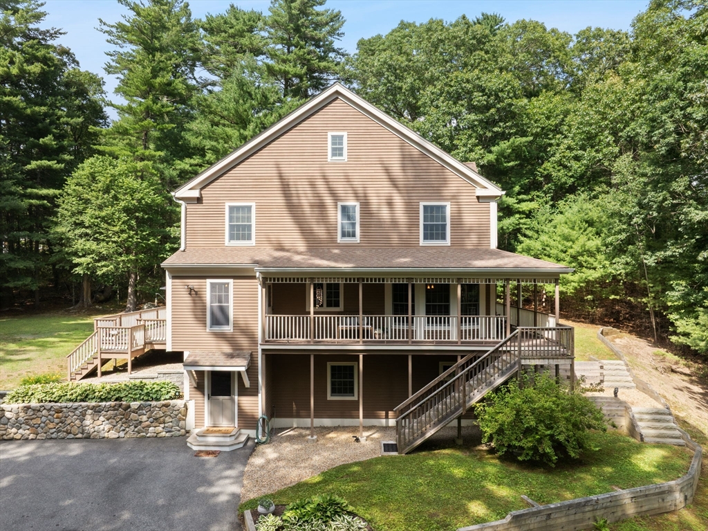 17 Baltzer Dr