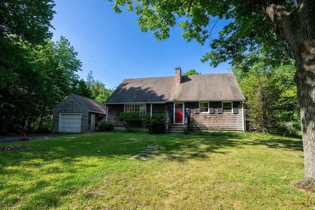23 South Mount Holyoke Dr