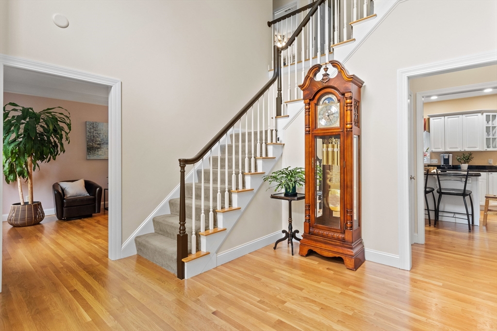 133 N Main St