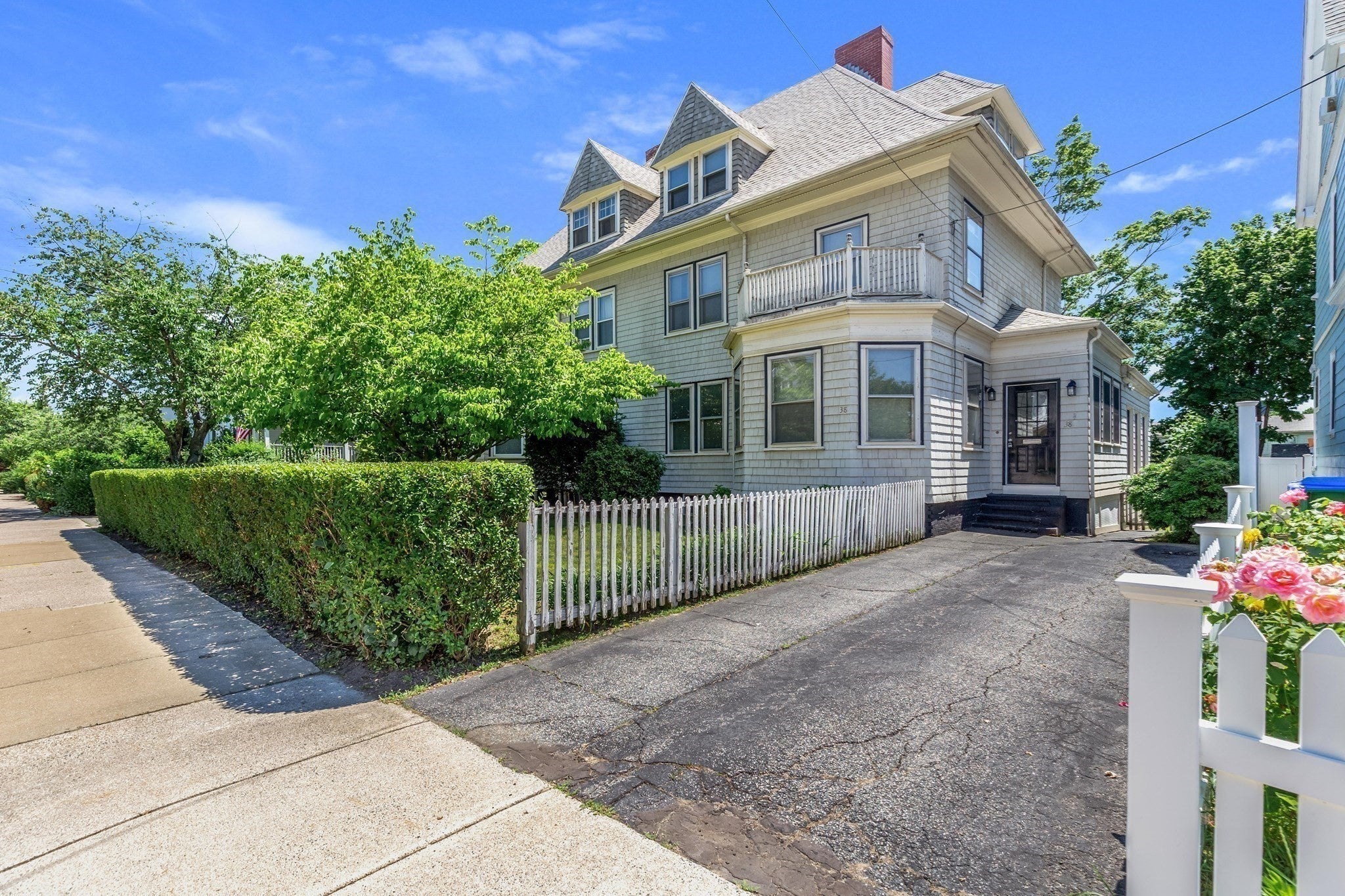 38 Fifth Street 38