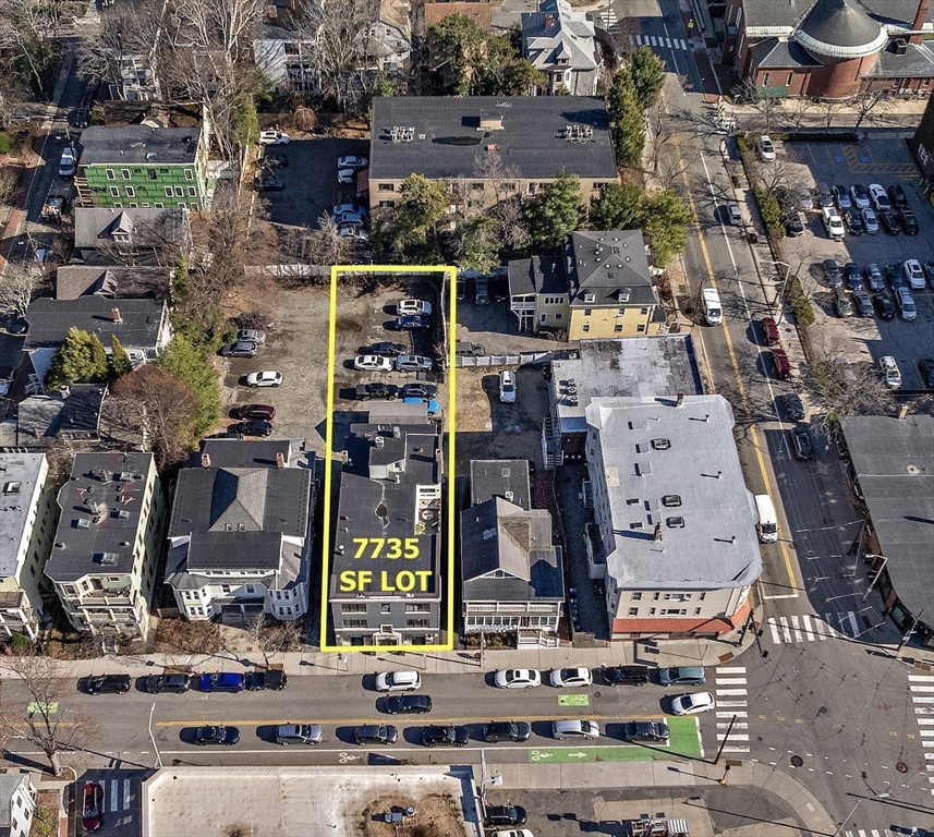 148 Huron Ave