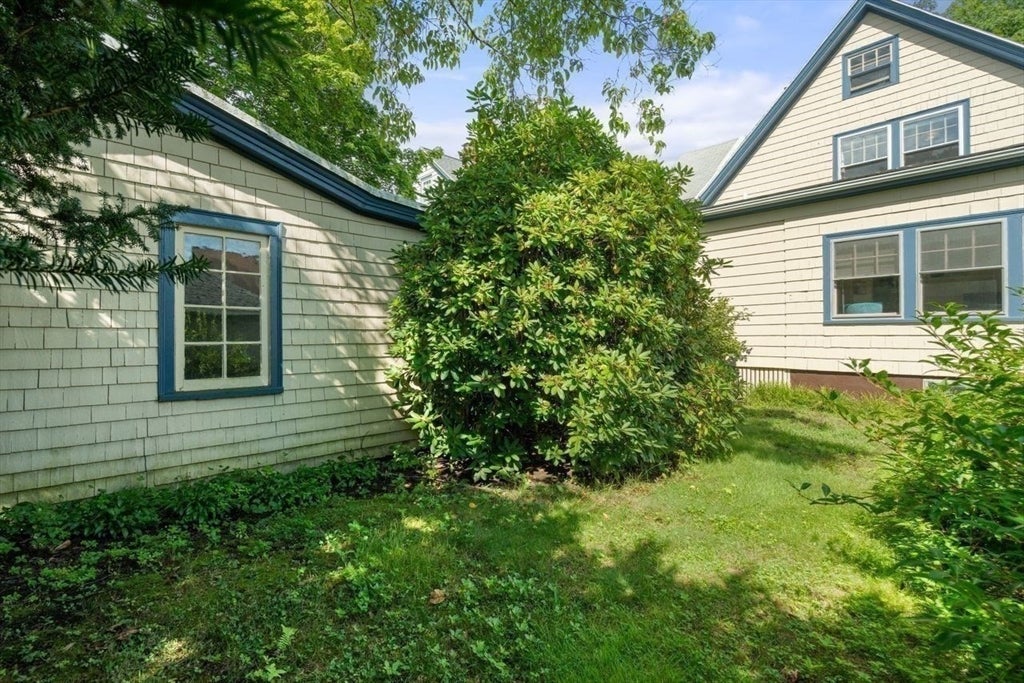 11 Hampden Street, Swampscott, MA Photo #30