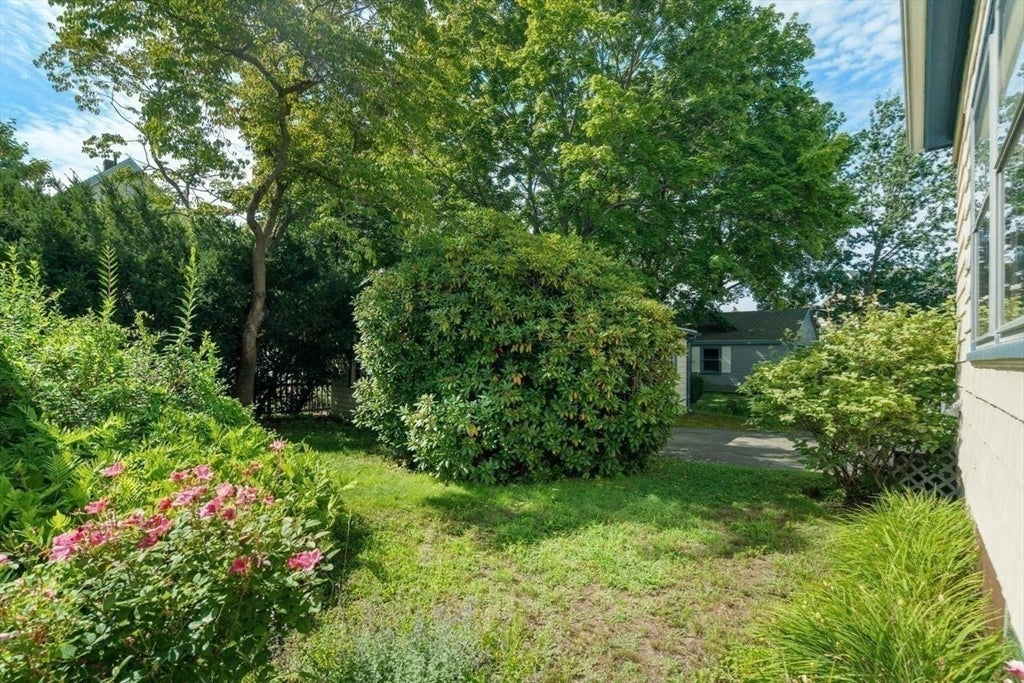 11 Hampden Street, Swampscott, MA Photo #29