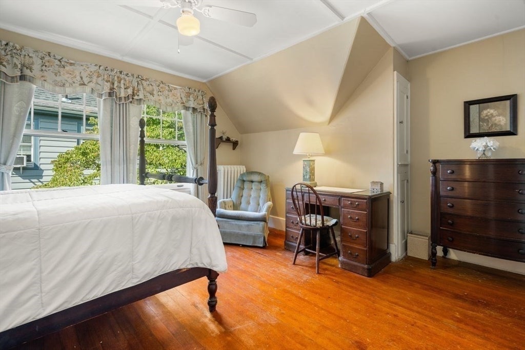 11 Hampden Street, Swampscott, MA Photo #24