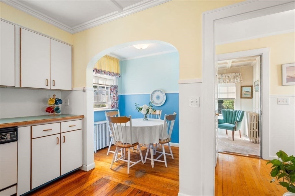 11 Hampden Street, Swampscott, MA Photo #14
