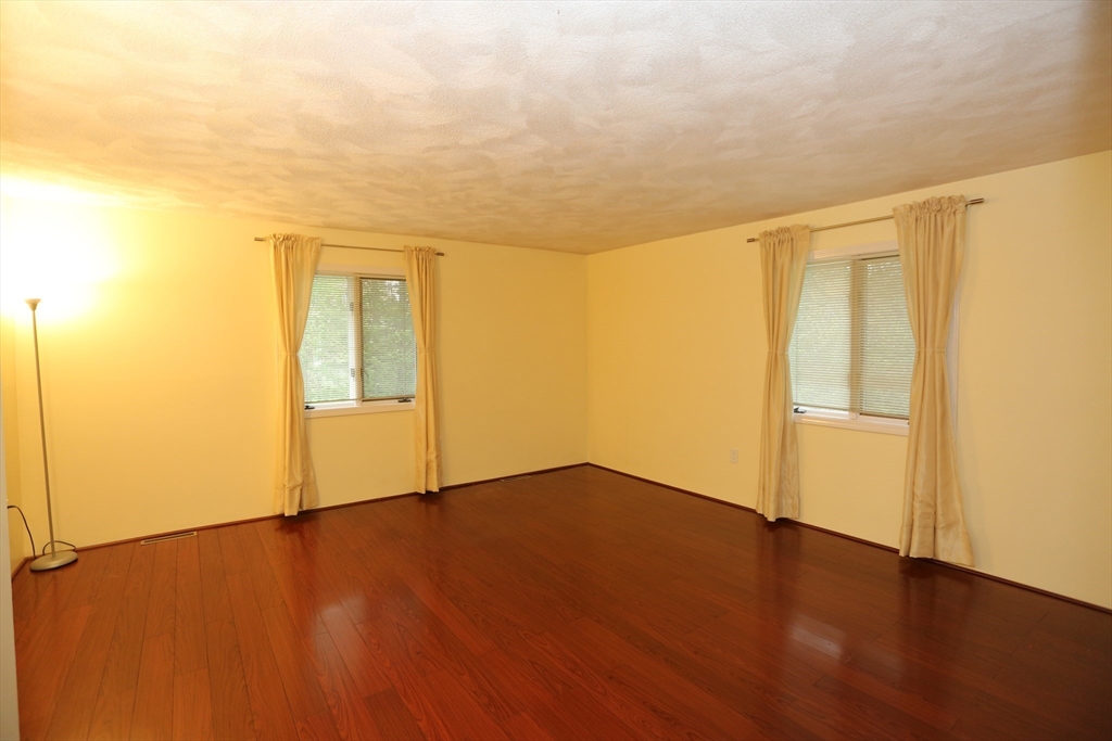 1 Piper Rd, Lexington, MA Photo #16