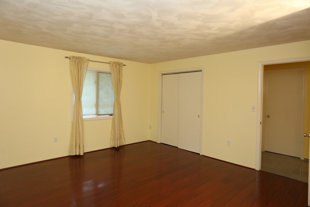 1 Piper Rd, Lexington, MA Photo #17
