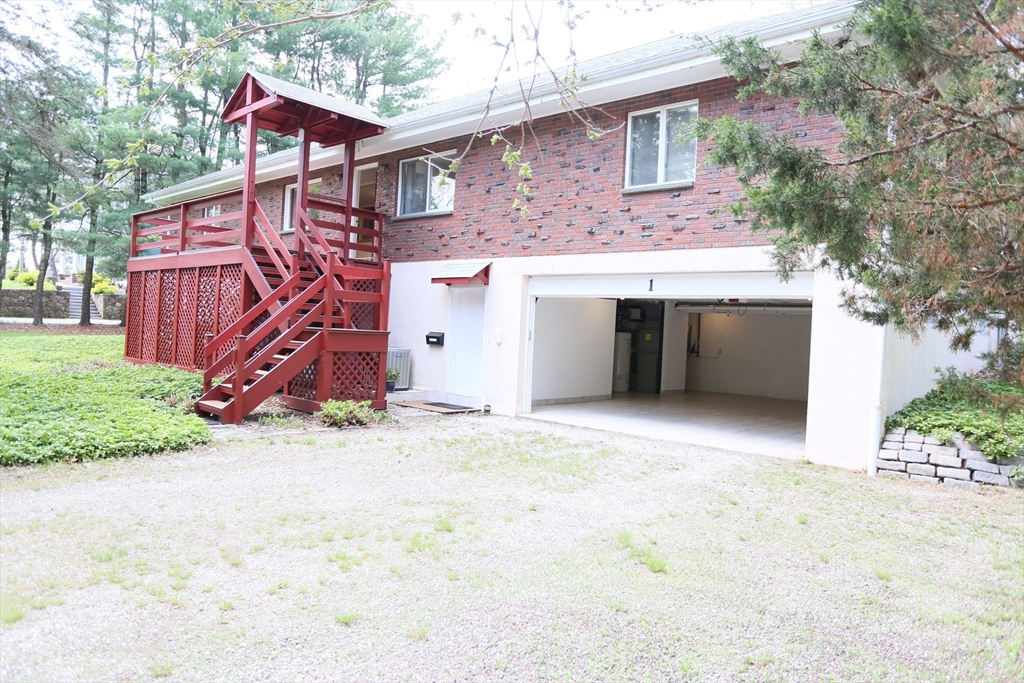 1 Piper Rd, Lexington, MA Photo #3