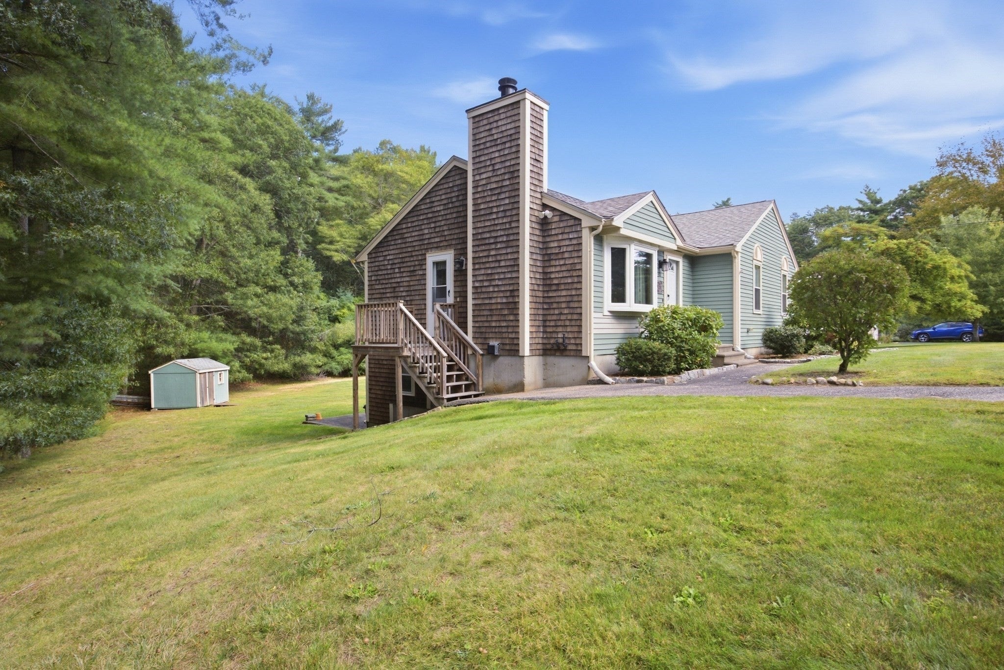 307 Elm St