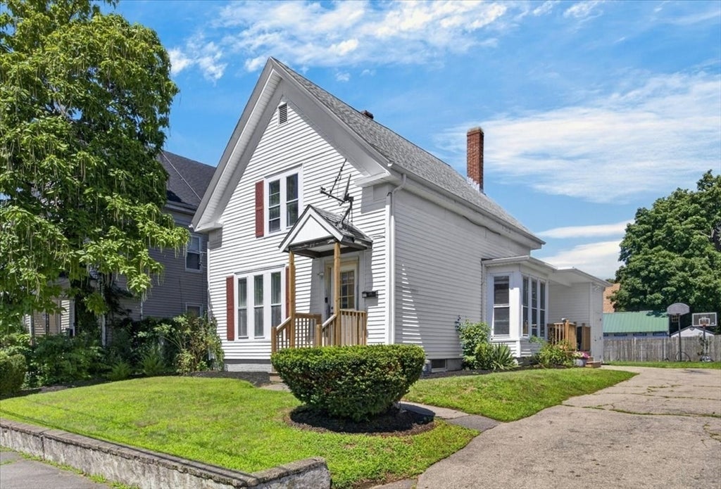 Photo of 171 Bartlett St, Brockton, MA