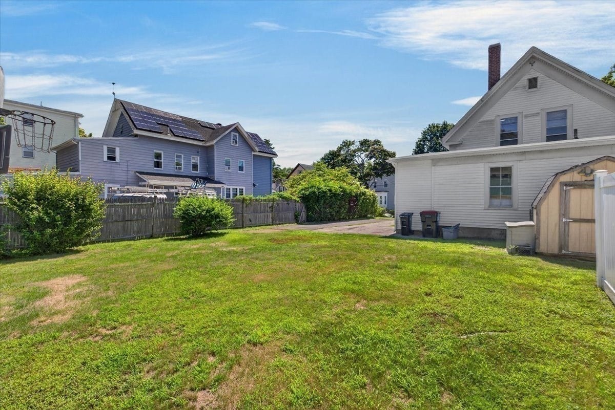 171 Bartlett St, Brockton, MA Photo #23