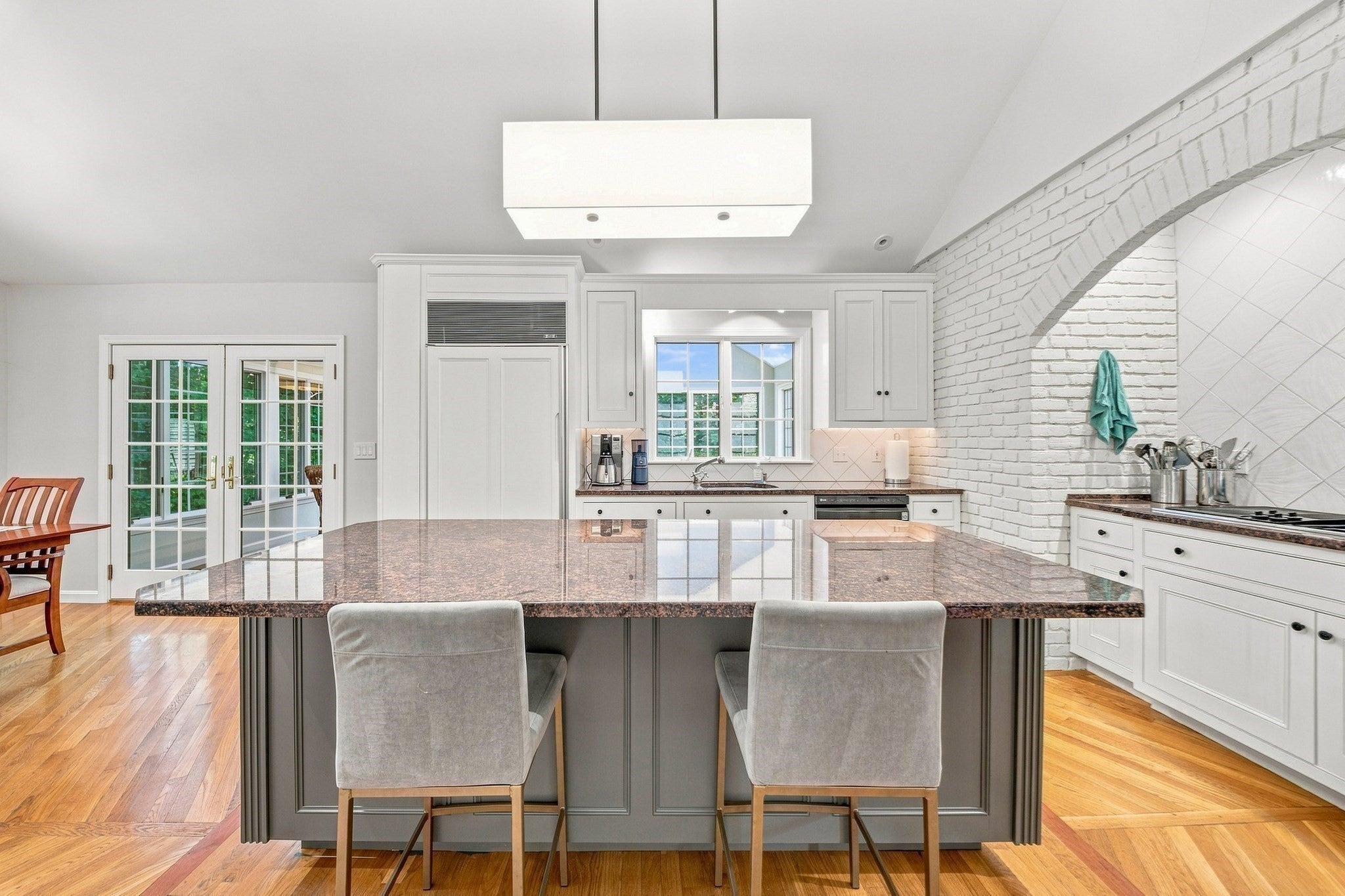 25 Laxfield Rd, Weston, MA, 25 Laxfield Rd, Weston, MA Photo #17