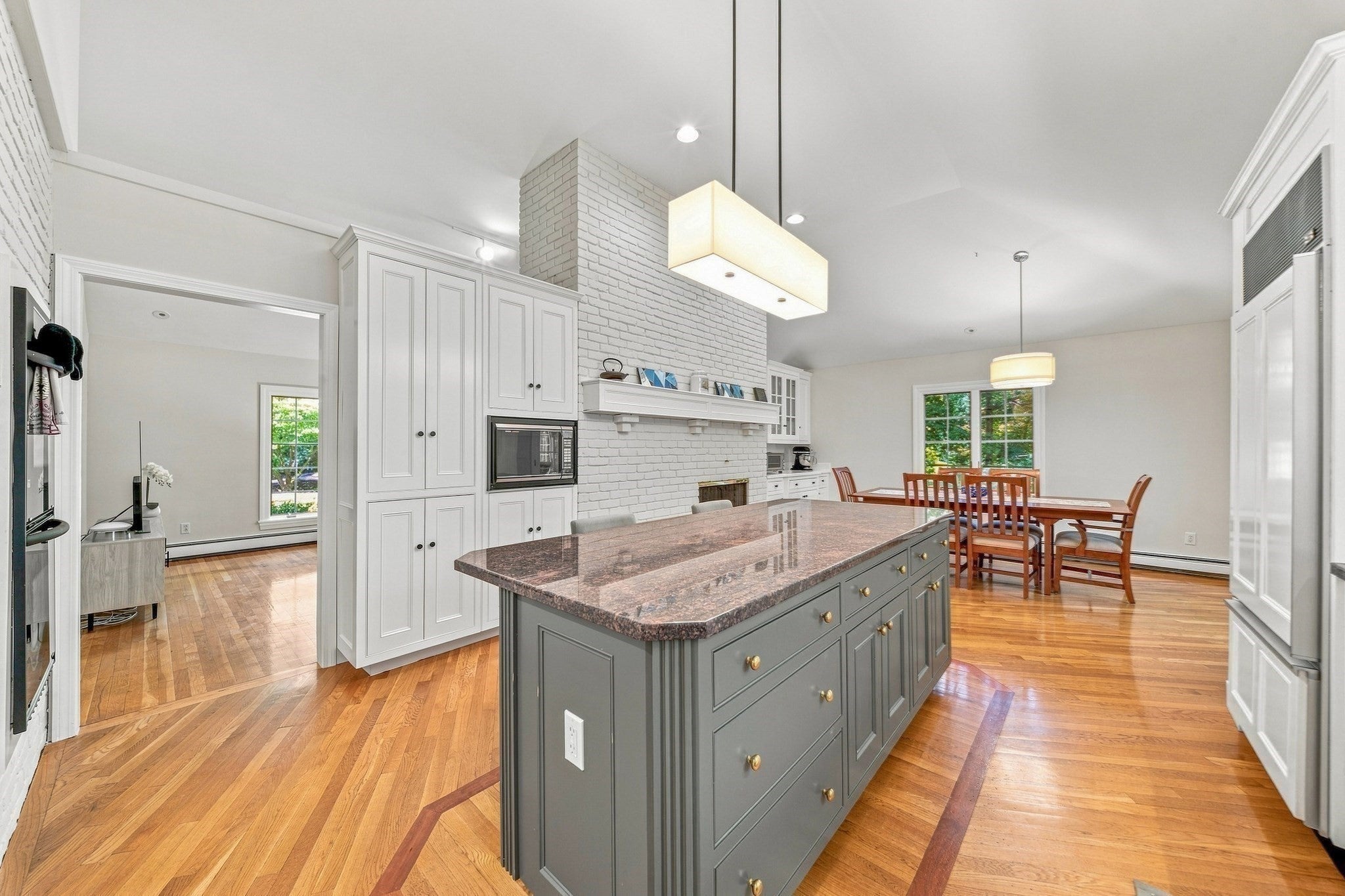25 Laxfield Rd, Weston, MA, 25 Laxfield Rd, Weston, MA Photo #13