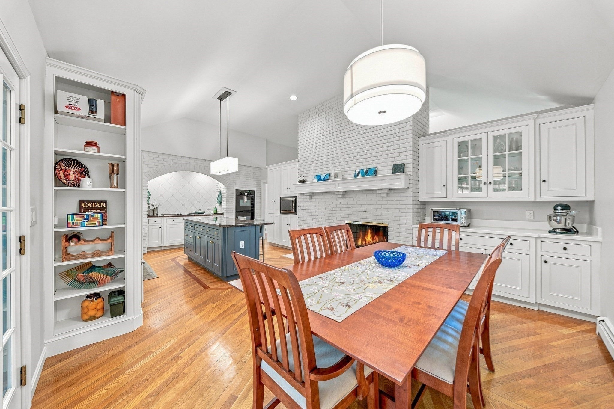 25 Laxfield Rd, Weston, MA, 25 Laxfield Rd, Weston, MA Photo #14