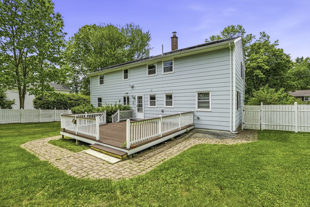 57 Lanewood Ave