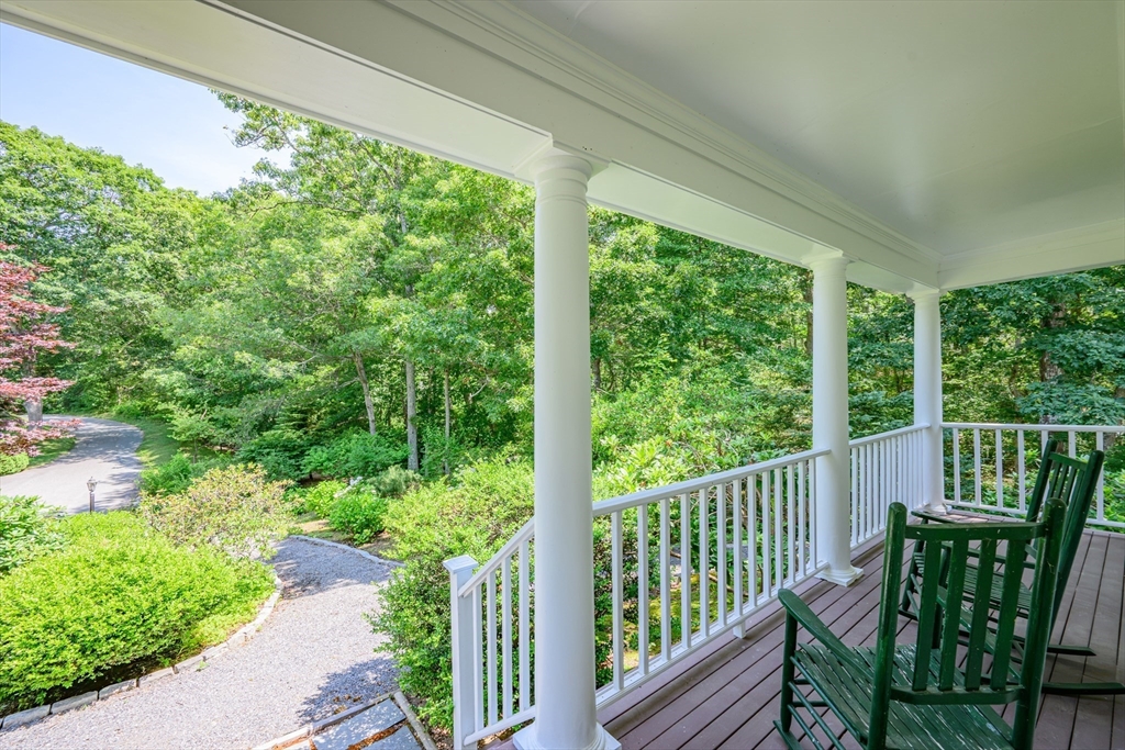 69 Martingale Ln