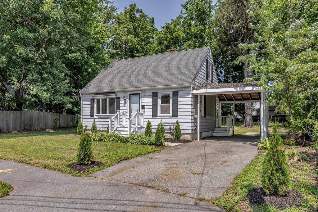 16 Beaconsfield Street, Lawrence, MA, 16 Beaconsfield Street, Lawrence, MA Photo #8